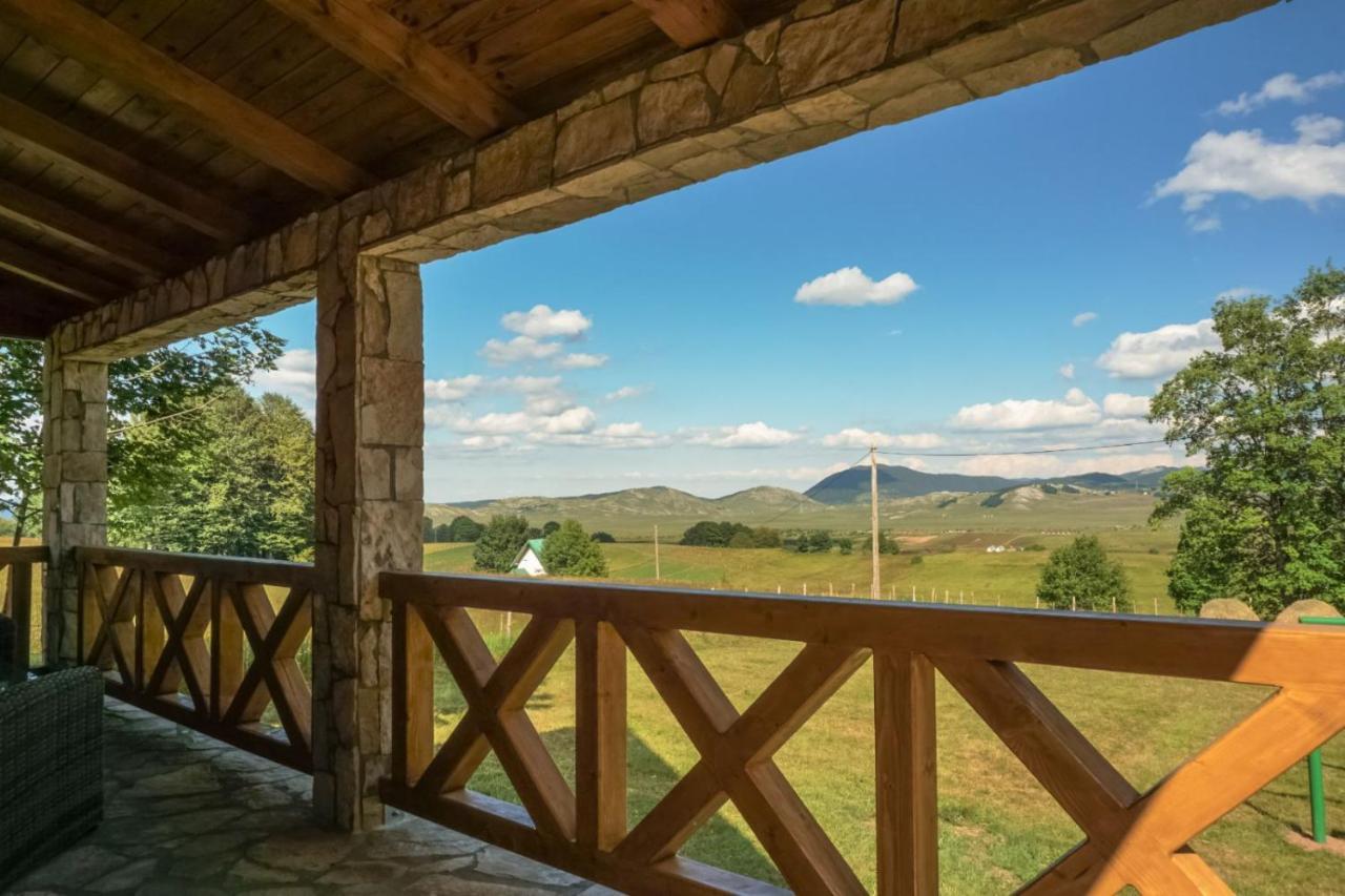 Vila Durmitor Nest Krstajic Zabljak  Luaran gambar
