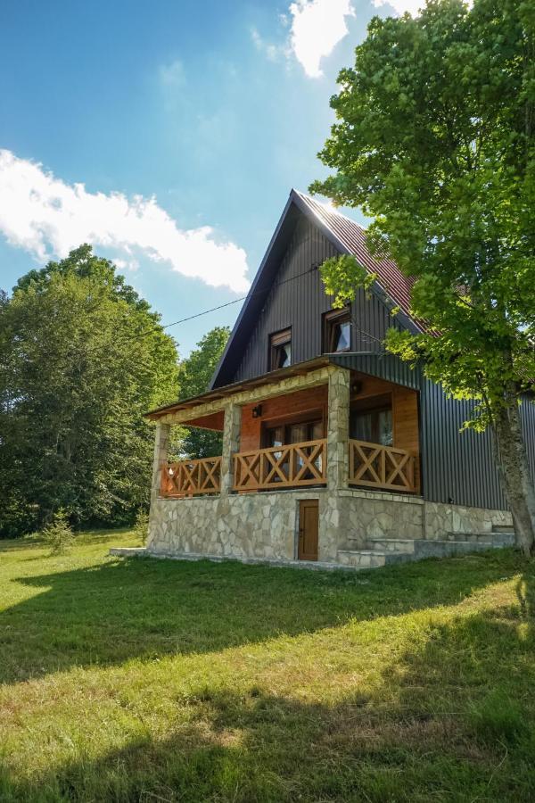 Vila Durmitor Nest Krstajic Zabljak  Luaran gambar