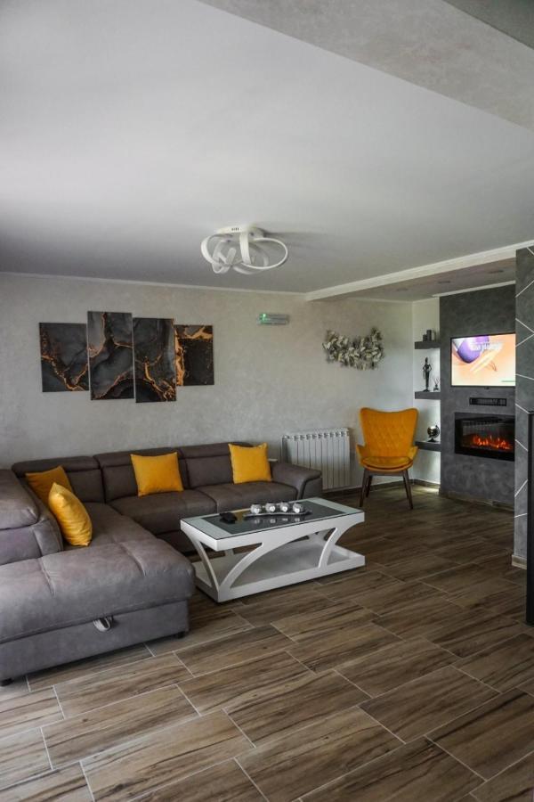 Vila Durmitor Nest Krstajic Zabljak  Luaran gambar