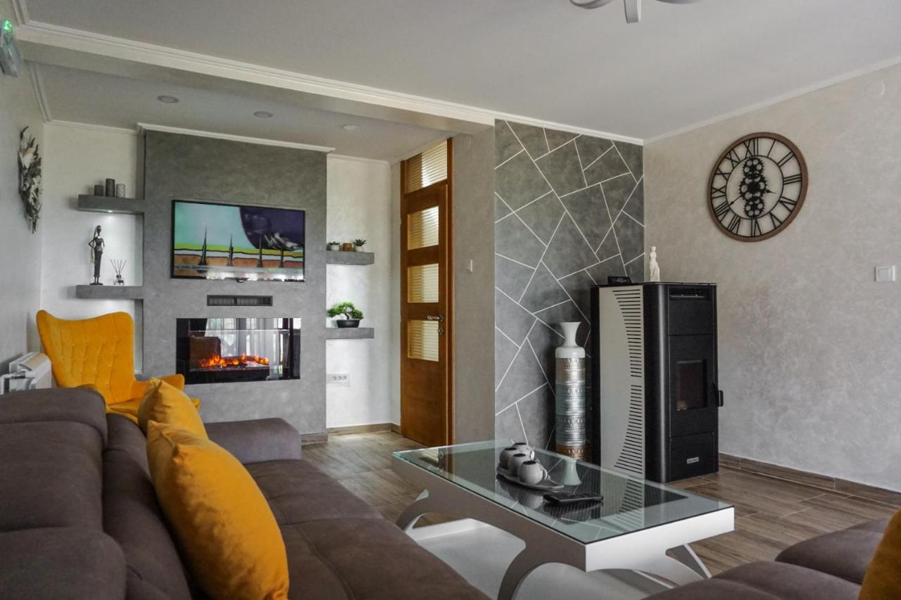 Vila Durmitor Nest Krstajic Zabljak  Luaran gambar
