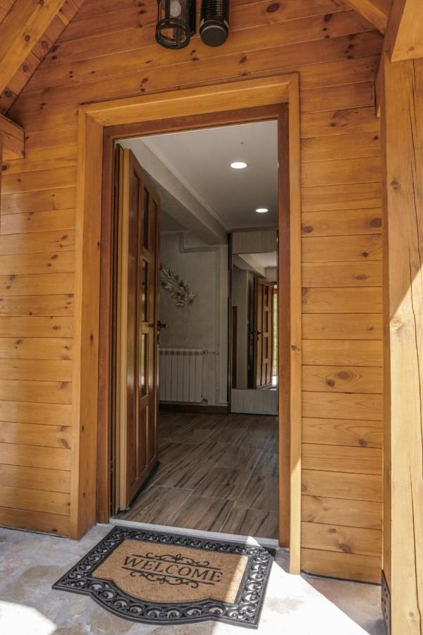 Vila Durmitor Nest Krstajic Zabljak  Luaran gambar