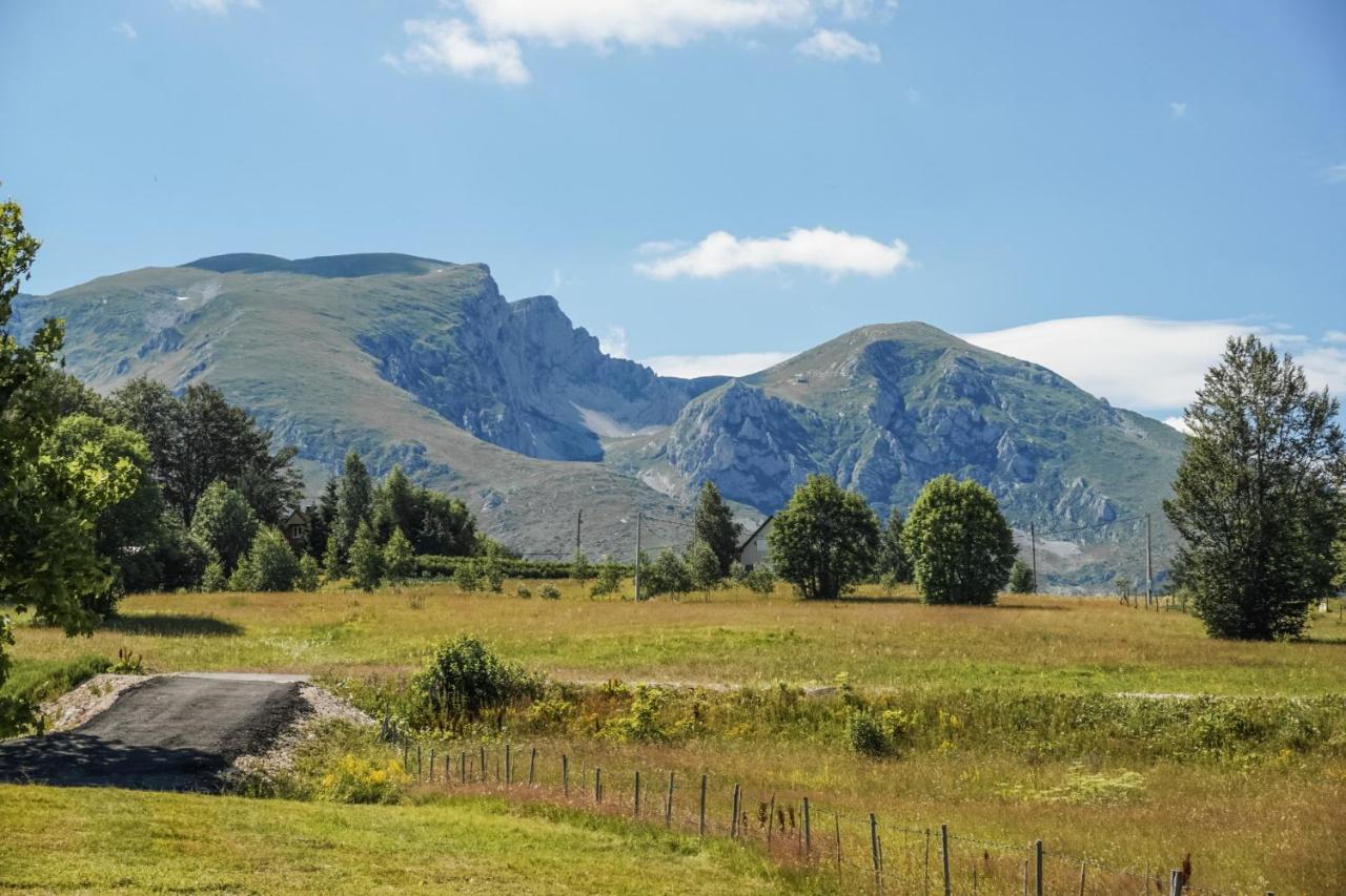 Vila Durmitor Nest Krstajic Zabljak  Luaran gambar