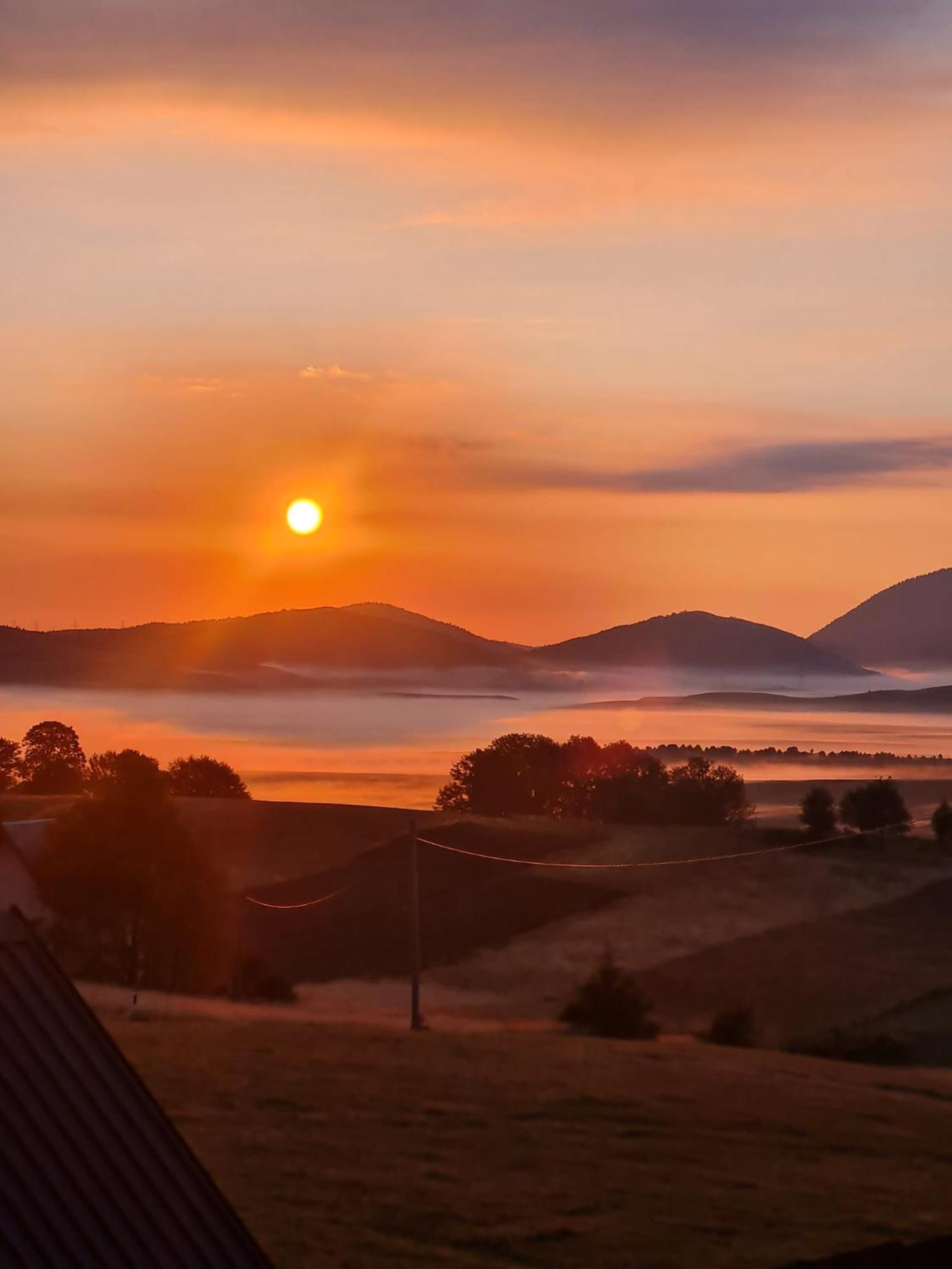 Vila Durmitor Nest Krstajic Zabljak  Luaran gambar
